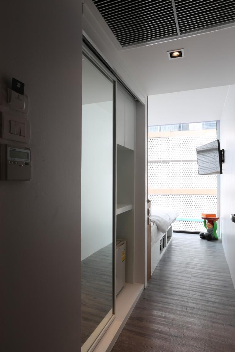 S Box Sukhumvit Отель